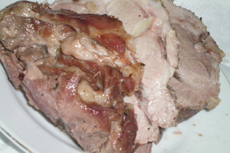 Фото к рецепту: Мясо запеченное в фольге