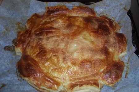 Фото к рецепту: Пирог с яблокоми и миндалем