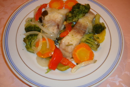 Фото к рецепту: Морской  язык  запеченный с овощами