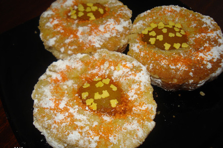 Фото к рецепту: Кексы с абрикосами