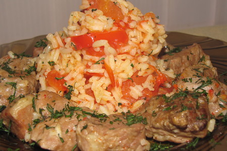 Фото к рецепту: Свинина с рисом по-сербски