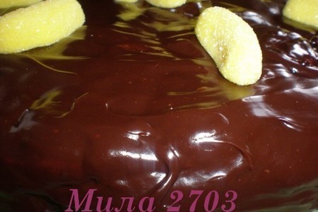 Фото к рецепту: Торт «банан в карамели и  шоколаде»