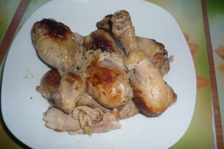 Фото к рецепту: Куриные голени запеченные в рукаве