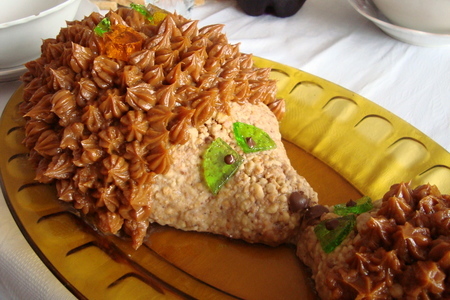 Фото к рецепту: Торт «муравейник для ёжиков»