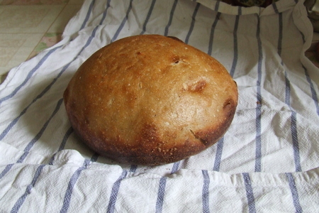 Простой домашний хлеб на закваске
