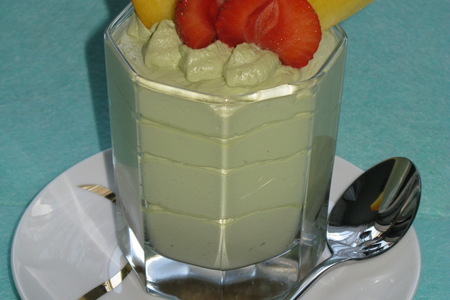 Фото к рецепту: Матча-тирамису  или тирамису «зеленый чай».