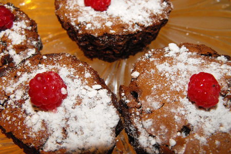 Малиновые кексы-брауни с шоколадом.
