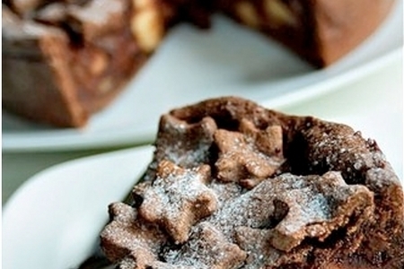 Фото к рецепту: Шоколадный яблочный торт