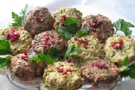 Фото к рецепту: Пхали - закуска из овощей с грецкими орехами