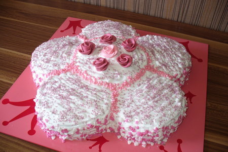 Торт " цветок" на день рождения доченьки