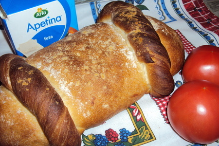 Фото к рецепту: Греческий хлеб с маслинами (greek olive bread)