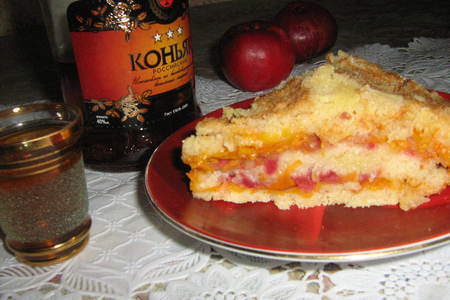 Фото к рецепту: Насыпной пирог с тыквой и яблоками.