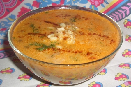 Фото к рецепту: Густой суп из чечевицы с сыром