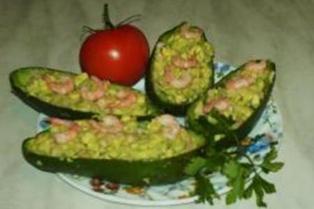 Фото к рецепту: Авокадо с креветками