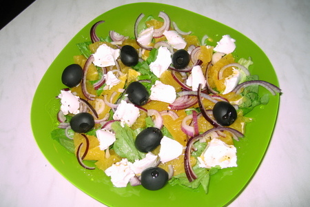Греческий салат с апельсинами