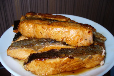 Фото к рецепту: Медовый лосось