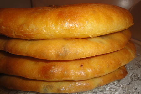 Фото к рецепту: Сахараджины - осетинские пироги