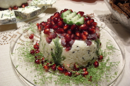 Фото к рецепту: Сырный салат с зернами граната