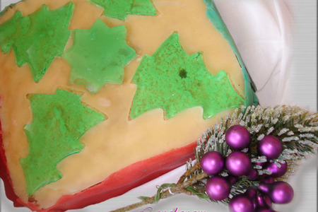 Фото к рецепту: Торт марципановый (новогоднее оформление)