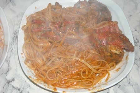 Фото к рецепту: Linguine con aragosta."омар с пастой в томатном соусе"