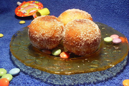 Фото к рецепту: Пончики к карнавалу (berliner или krapfen)