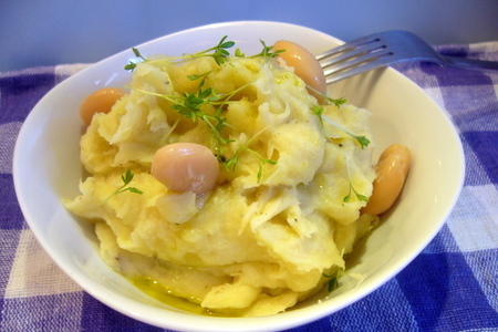Фото к рецепту: Картофельно-фасолевое пюре