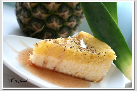 Фото к рецепту: Творожно-кокосовый дуэт с барбарисовым соусом (для мультиварки и для духовки)