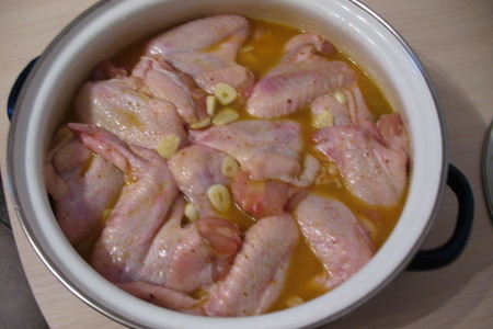 Фото к рецепту: Хрустящие куриные крылышки по-восточному