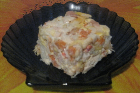Салат с крабовым мясом и кальмаром