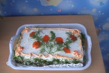 Фото к рецепту: Рыбный бутербродный торт.