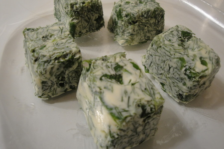 Фото к рецепту: Зелёные кубики или готовь сани летом