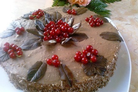 Фото к рецепту: Бисквитный торт с шоколадно сливочным кремом
