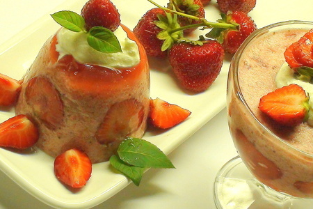 Фото к рецепту: Суфле из клубники. по-летнему лёгкий десерт из ягод. дуэль!