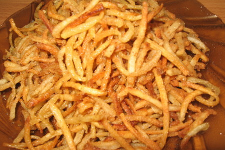 Фото к рецепту: Картофельный хворост/чипсы