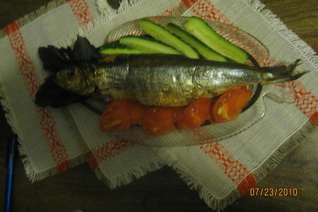 Фото к рецепту: Рыба а-ля горячего копчения