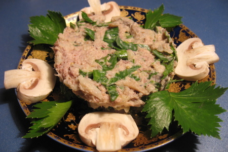 Фото к рецепту: Салат с тунцом