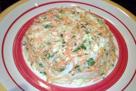 Фото к рецепту: Сoleslaw - коулслоу - любимый и недооценённый салат