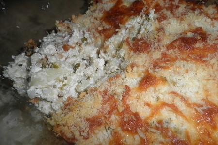 Фото к рецепту: Запеканка из цветной капусты с миндалем и сыром