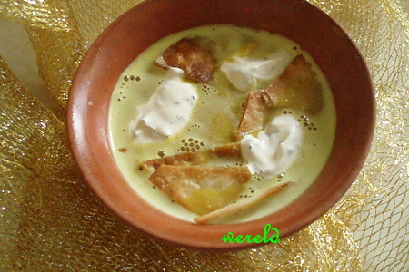 Суп из красной чечевицы по-египетски.