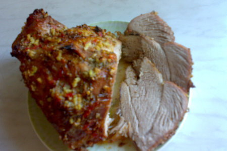 Фото к рецепту: Свинина с медовой корочкой