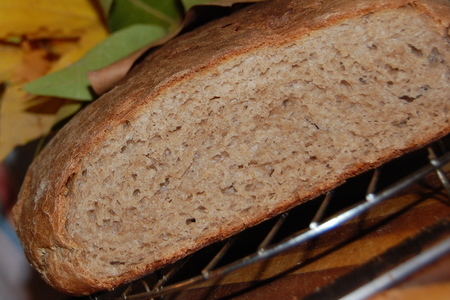 Фото к рецепту: Ржаной хлеб с закваской