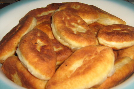Фото к рецепту: Пирожки с капустой - бабушкин рецепт