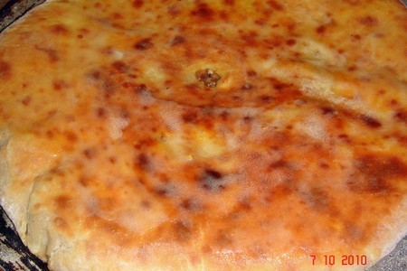 Фото к рецепту: Осетинский пирог(с мясом)