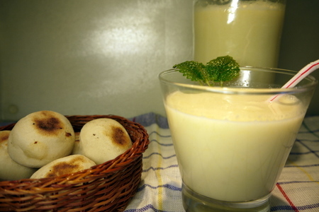 Фото к рецепту: Ласси ананас или завтрак с    koolinar(oм)