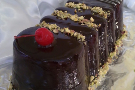 Фото к рецепту: Шоколадный десерт "гурман"