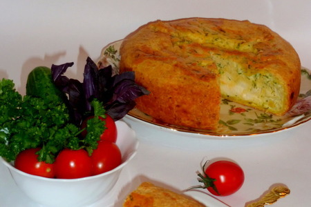 Фото к рецепту: Картофельный пирог с сыром и зеленью, как пирог или как самодостаточный ужин