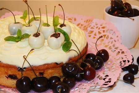 Фото к рецепту: Вишнёво-черешневый пирог "алиса"