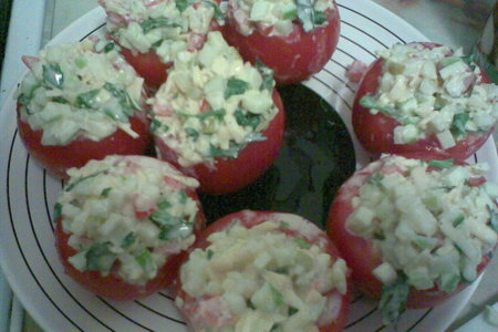 Фото к рецепту: Шведские-светские фаршированные помидорчики