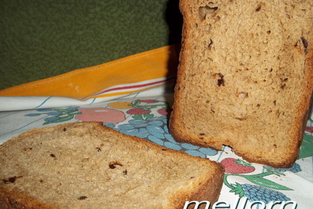 Фото к рецепту: Кофейный хлеб с черносливом    (рецепт для хлебопечки)