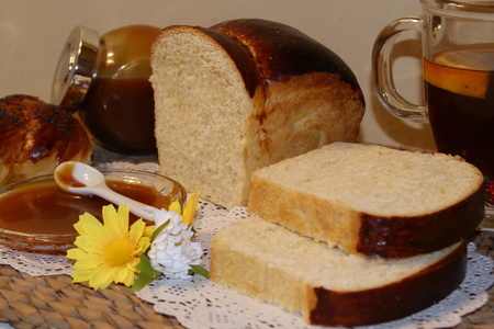 Фото к рецепту: Молочный хлеб (hokkaido milk loaf)